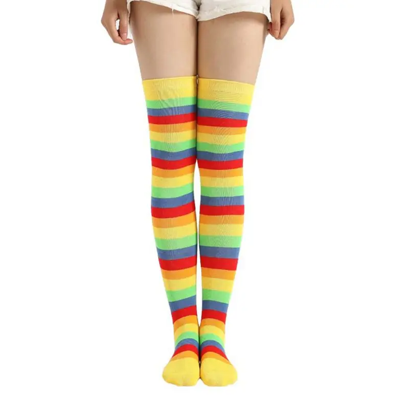 Y1UE kobiety dziewczęta fantazyjne tęczowe kolorowe paski na długich skarpetkach do kolan Halloween Cospla