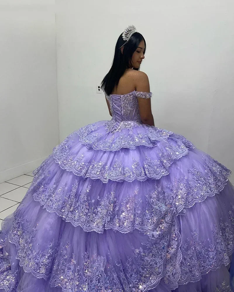 Quinceanera  2024  , ¦̴ Ƽ ̽   ׹,   ȸ ̺ , Ŀ Ʈ 15 Ƽ