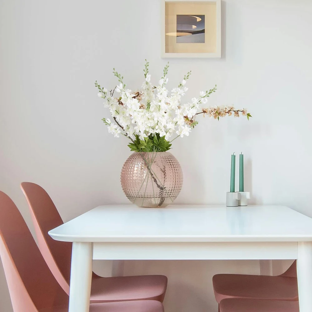 Foto Da Flor De Uma Planta Perene De Floração De Delphinium Foto de Stock -  Imagem de flora, folhas: 197921548, image size:1000x1000