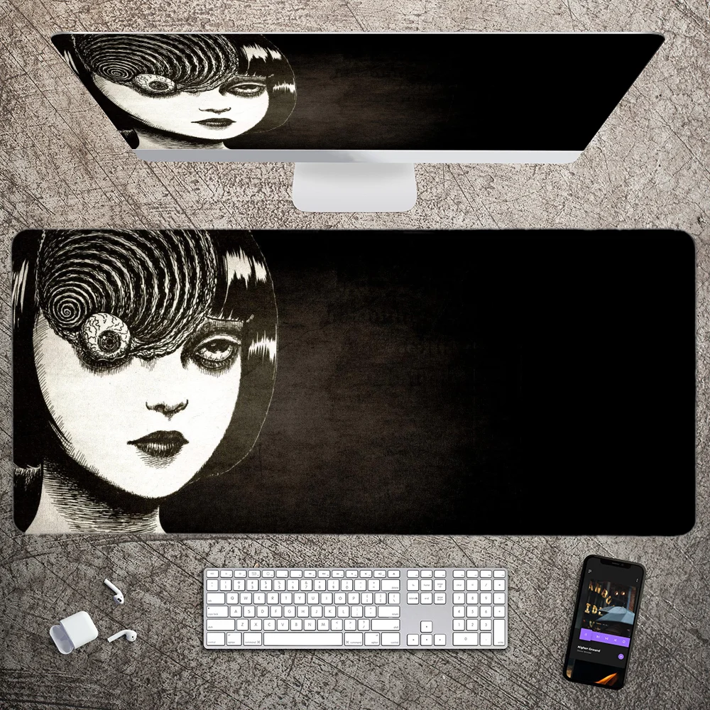 Junji Ito  ӿ 콺 е,  ڸ β ǻ Ű, ̺ å Ʈ