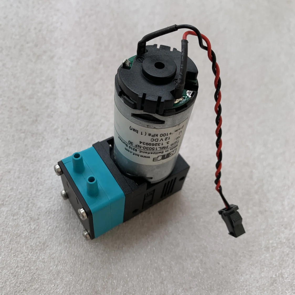 Imported KNF DC diaphragm pump biochemical pump flow pump PML15030-NF 30 12V 11.9W