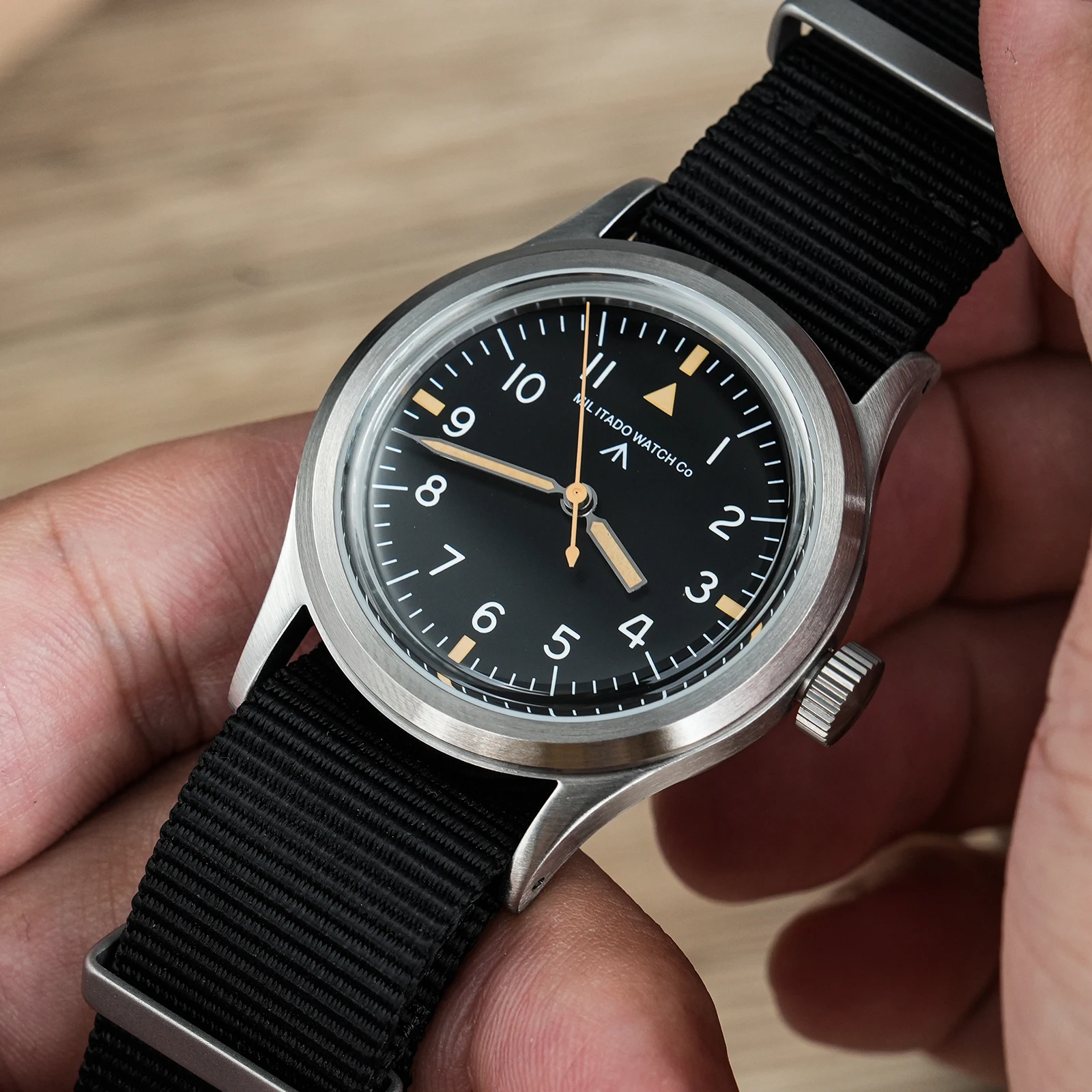 Militado ML14 パイロットウォッチ スイープクォーツ　未使用品 S2b76ab6c202d40e28005352104e70