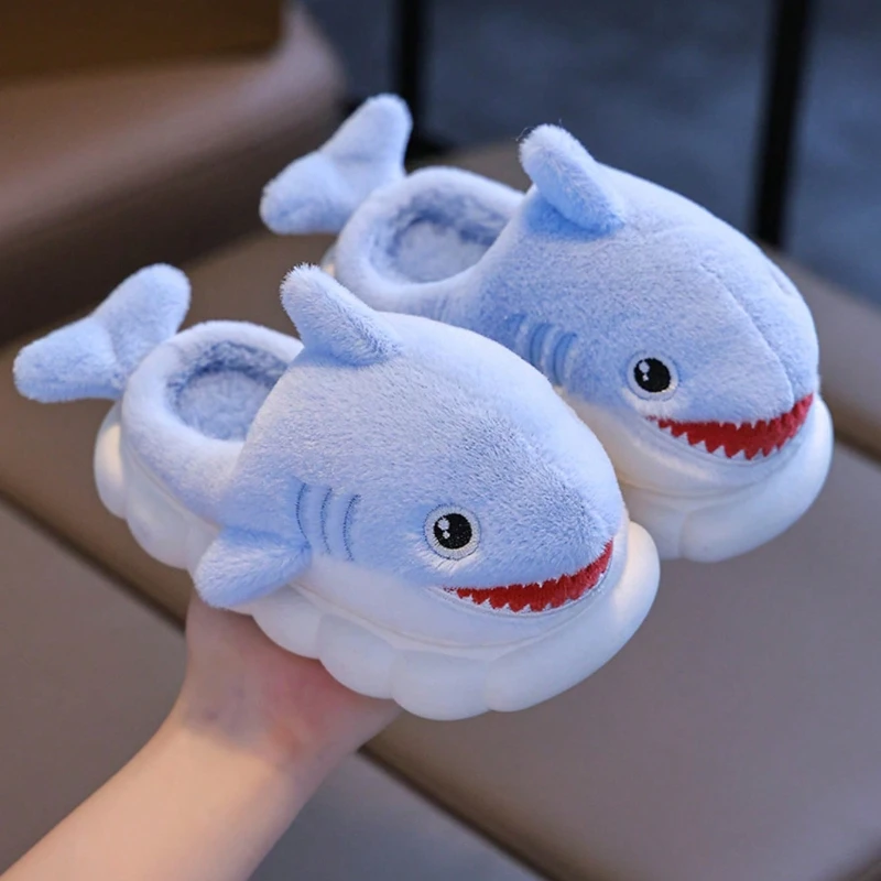 Warm Children's Shoes Suitable for Cute Shark Designs for Boys and Girls, Creative Autumn and  Winter  Indoor  Slippers