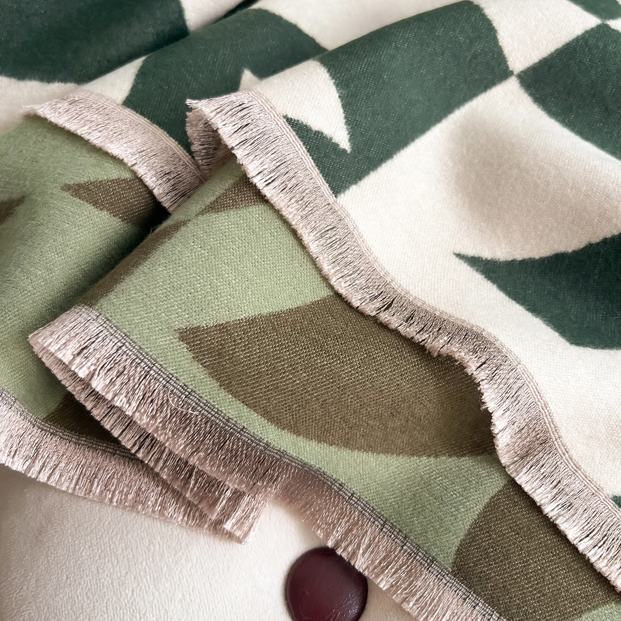 Camellia flower Scarf Pashmina Cashmere Short Beard Soft Comfortable Wrap Shawl Autumn Winter Elegant Coldproof Warm Scarf Shawl