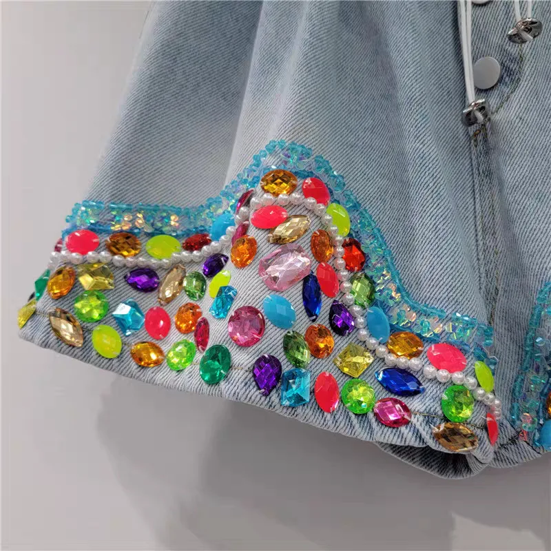Heavy Industry Inlaid Color Diamond Beaded Denim Shorts 2024 Summer New Fashion High Waist Slimming and Wide Leg Women Shorts