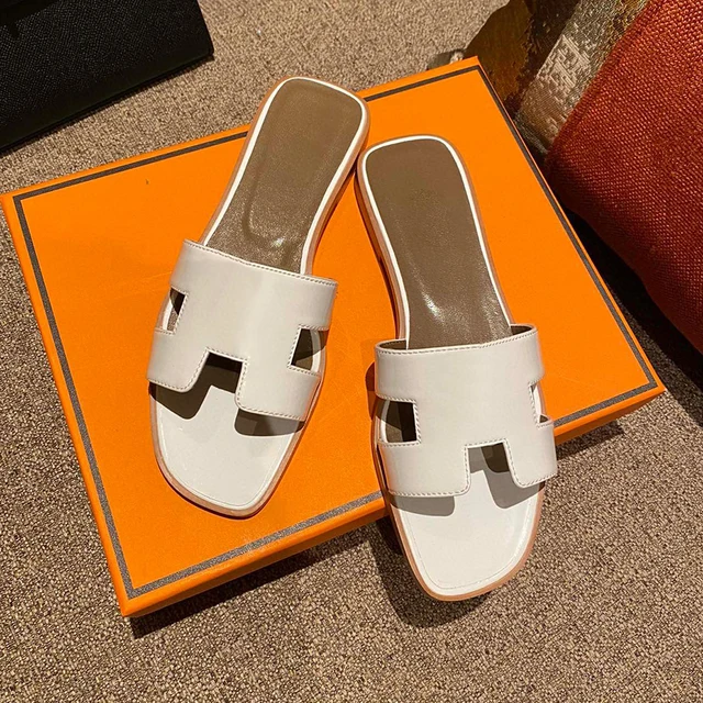 2023 Summer Designer Beach Slippers: Casual Flat Slides