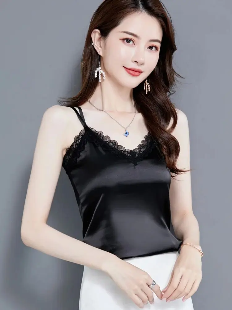 

Новое поступление 2024, подходящие ко всему женские сращивающиеся весенне-летние очаровательные трендовые кружевные однотонные женские бриллиантовые без рукавов Тонкий V-образный вырез