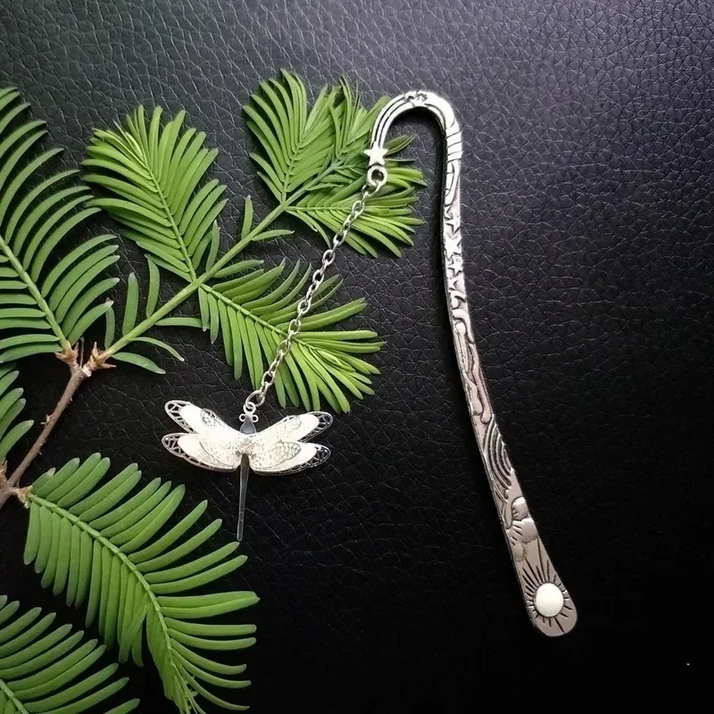 Retro Luminous Metal Bookmark Butterfly Dragonfly Bookmark Childrens Stationery Student Supplies Gift