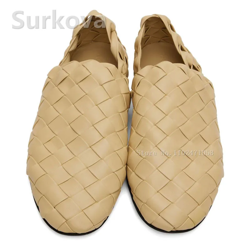 Рисунок 4 - Туфли мужские с низким каблуком