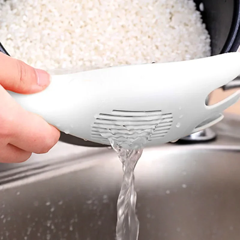 1PC Rice Sieve Spoon Kitchen Drain Colander With Handles Rice Bowl Strainer Washing Tools Sink Drain Household Tools rice sieve spoon