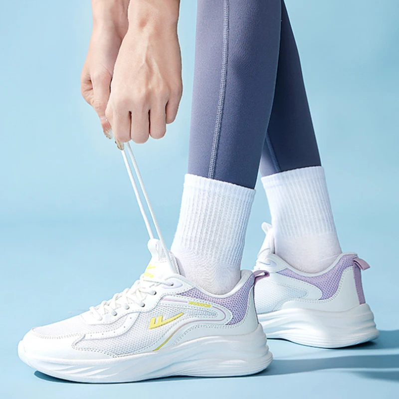 Huili tênis de corrida para casal, calçados esportivos leves com sola macia e absorção de choque, verão 2025, novo estudante, calçados esportivos casuais 2