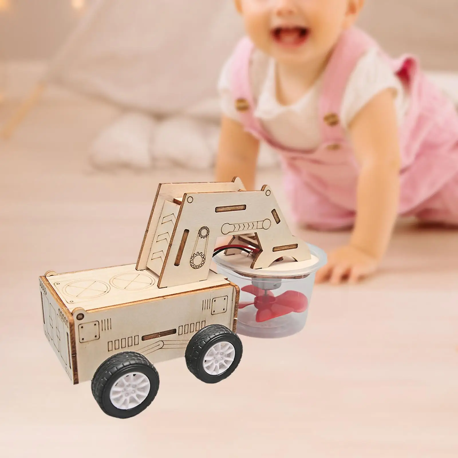 

Детская игрушка «научная техника», «своими руками»