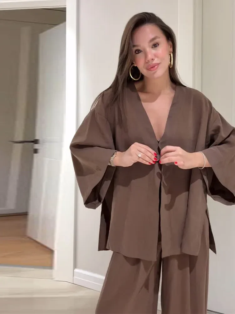 عادية الصلبة القطن الكتان السراويل الدعاوى النساء نصف كم الخامس الرقبة زر واحد فضفاض 2 قطعة مجموعة الإناث 2025 ملابس الشارع اليومية