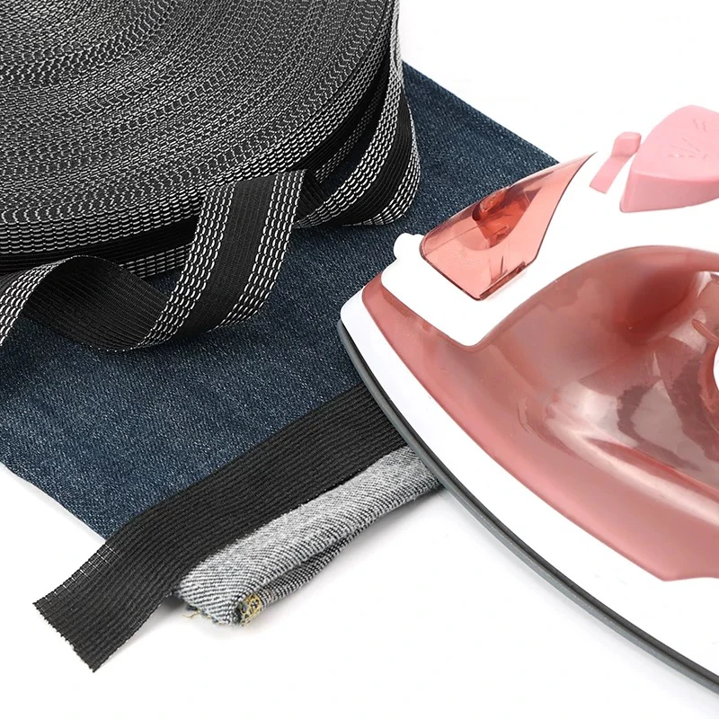 Рисунок 5 - Самоклеящаяся клейкая лента для