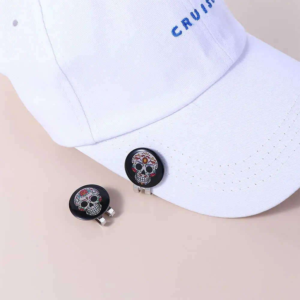 

Accessories Aiming Tool Cap Clip Golf Training Aids Ball Position Mark Hat Marker Golf Putting Alignment Skull Golf Hat Clip