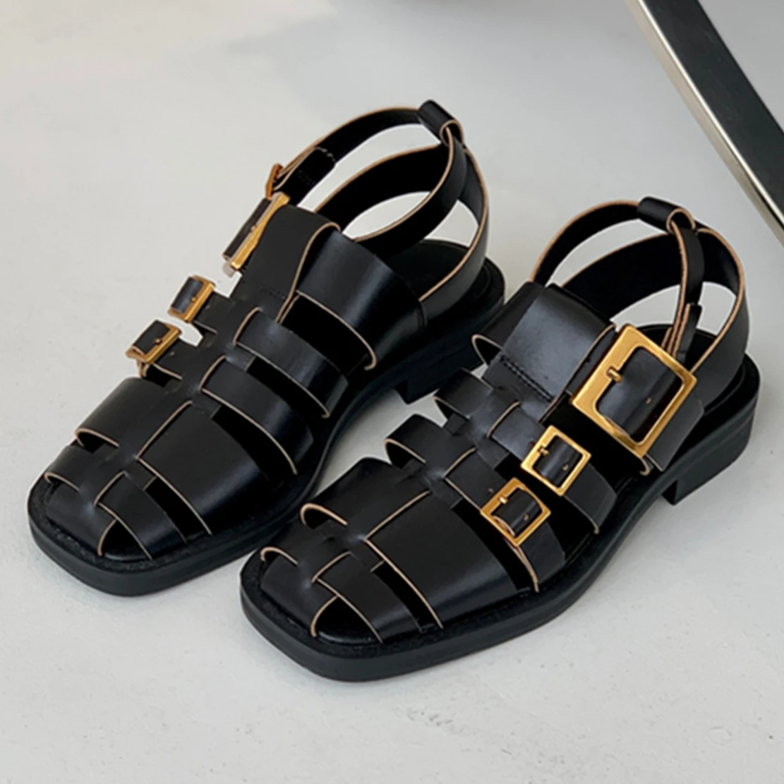 

Maxdutti 2023 Summer Vintage Flat Sandals Fashion Roman Sandals Comfortable Summer Handmade Cowhide Pointed