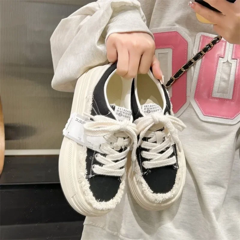 

Canvas High on Platform Shoes for Women Whit Lace Up Woman Footwear Low Sale Spring Urban Free Shipping Promotion Original Light