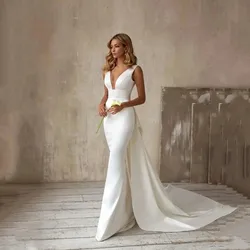 Morden Satin Wedding Dresses For Women Sleeveless Simple Plain Sexy V-Neck White Bridal Gown Backless Bow Sweep Train Vestido