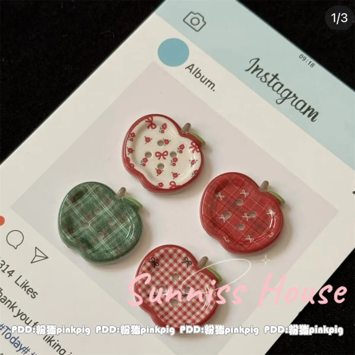 Resin Sewing Buttons Set 4