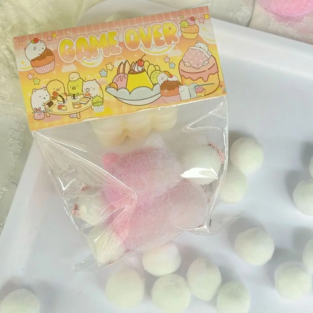 Рисунок 4 - Хомяк, кошка, медленно восстанавливающая форму игрушка