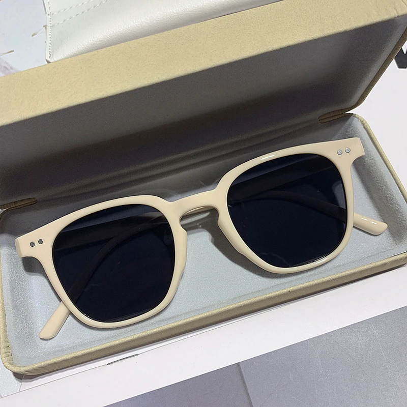 Vintage Sunglasses Vintage Square Sunglasses Women Men Luxury Brand Small Round Sun Glasses Female Small Eyewear for Male Female