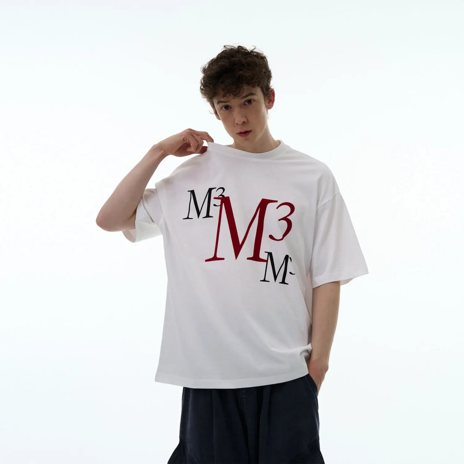 

Korean design niche versatile casual T shirt men personality y2k niche loose simple Harajuku oversize short sleeved T shirt