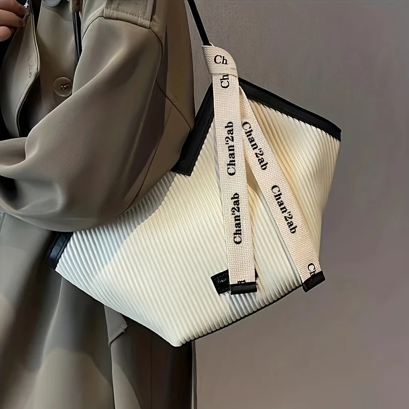 Love Design Tote Bag, Trendy Large Capacity Shoulder Bag, Faux Leather Simple Bag for Women Work Purses and Handbags