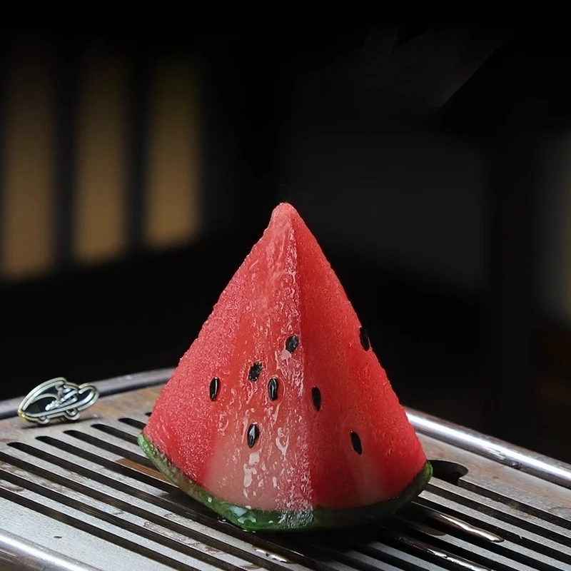 Color-changing watermelon creative tea pet temperature-changing resin fruit ornament boutique tea table tea set tea tray