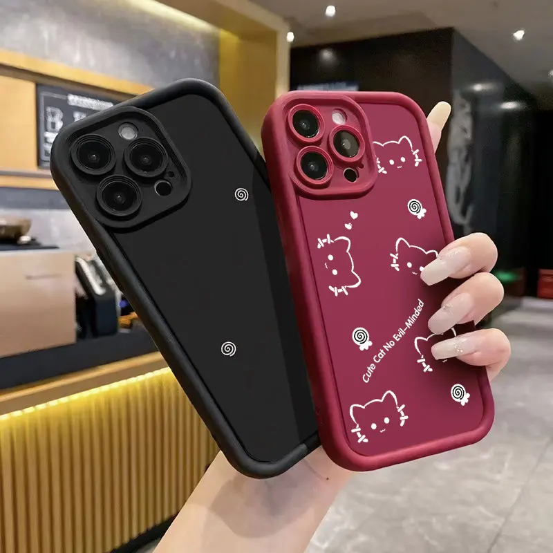 Chic Cat-Design Shockproof Silicone Phone Case