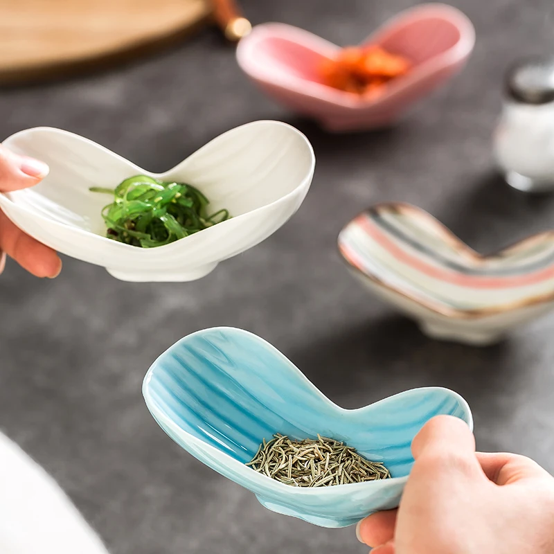 Piattino Da Immersione In Ceramica Creativo Per Uso Domestico Insalata Di Frutta Irregolare Dessert Piccola Ciotola Sushi Giapponese Wasabi Sauce Piat