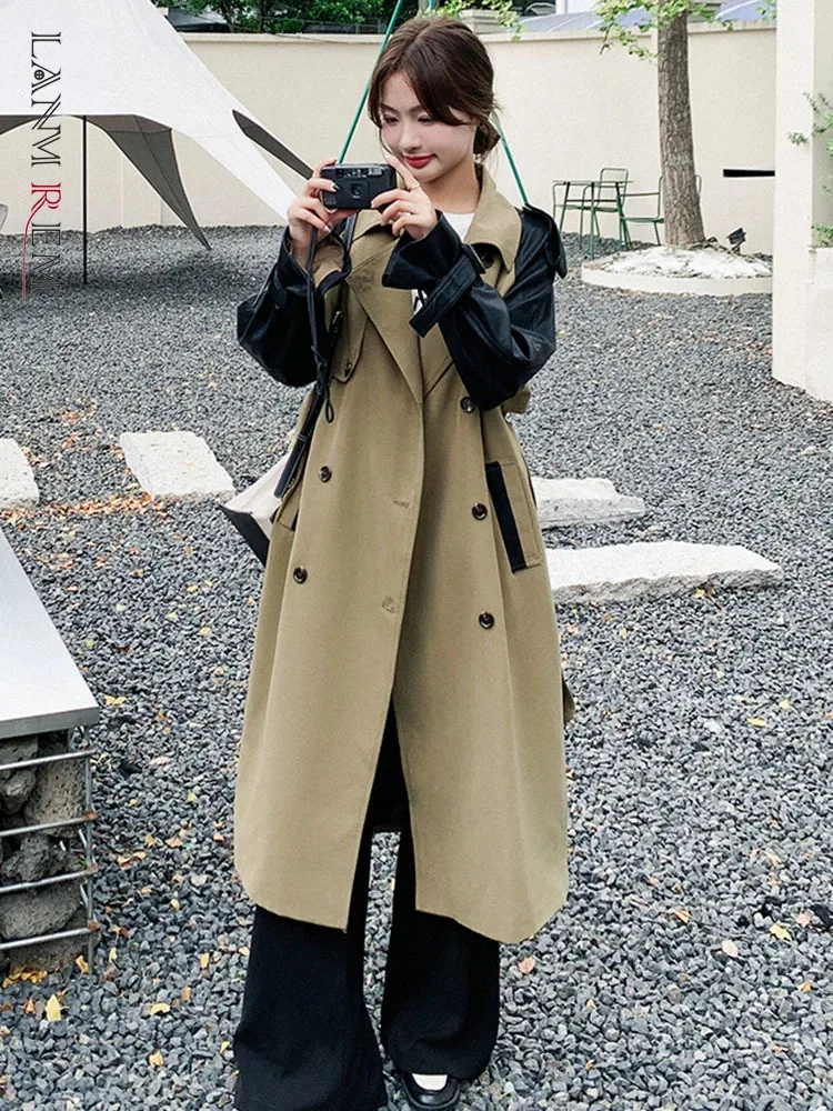 

LANMREM Vintage Contrast Color Trench Coat Women Lapel Leather Spliced Sleeves Belt Double Breasted Windbreaker 2023 New 2AA3532