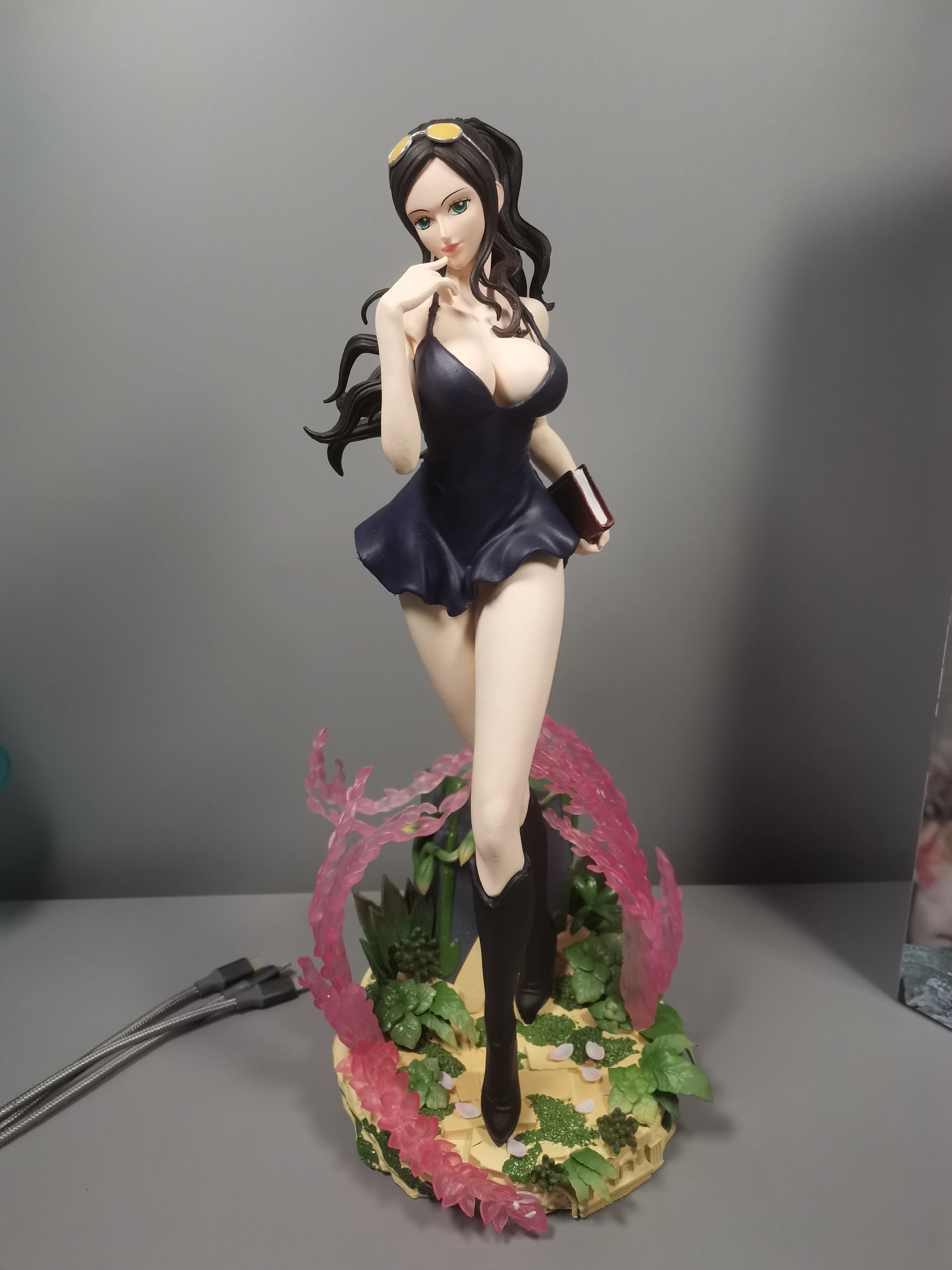 thumbnail image 1 of Figura de Anime de una pieza de 36cm Miss Allsunday Nico Robin figura de acción figura de Pvc colección Gk estatua modelo ornamento juguetes regalos, 1 of 5