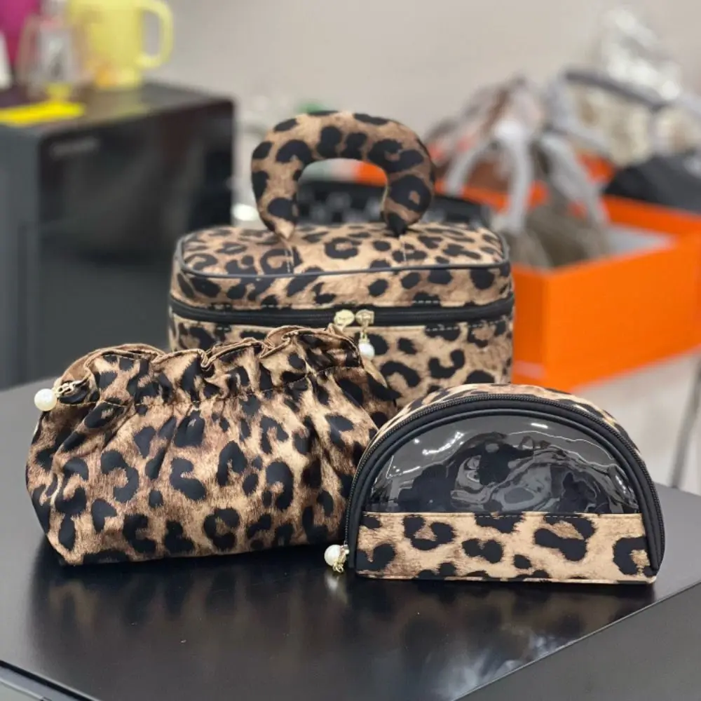 Modische Perlen-Reißverschluss-Kosmetiktasche für Damen Große Kapazität Leopardenmuster Reise-Organizer-Tasche Tragbare Handtasche für Reisen – Detail 10