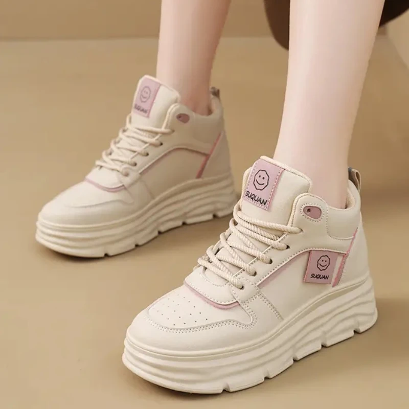 

2023 New Fashion Women Chunky Sneakers Comfortable High Platform Sports Shoes for Thick Bottom Non-slip Sneakers Designer Shoes