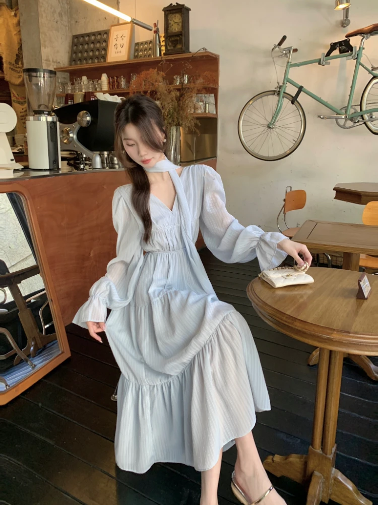 Elegant Autumn Midi Dresses for Women V-neck Flare Sleeves A-line Solid Korean Fashion Casual French Vintage Vestidos Mujer New