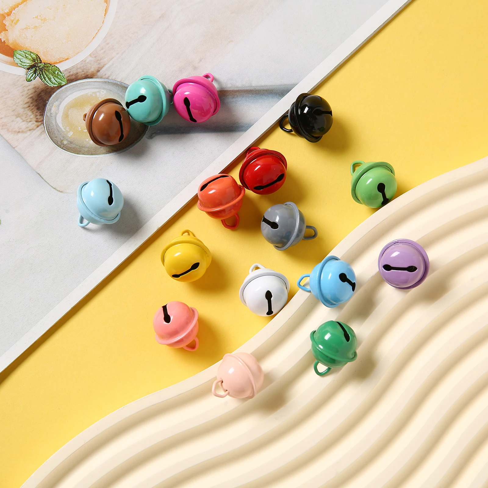 10/50/100 PCS High Quality Key Chain Accessories Bell Craft Bell Decoration Iron Spray Paint Craft DIY Accessories