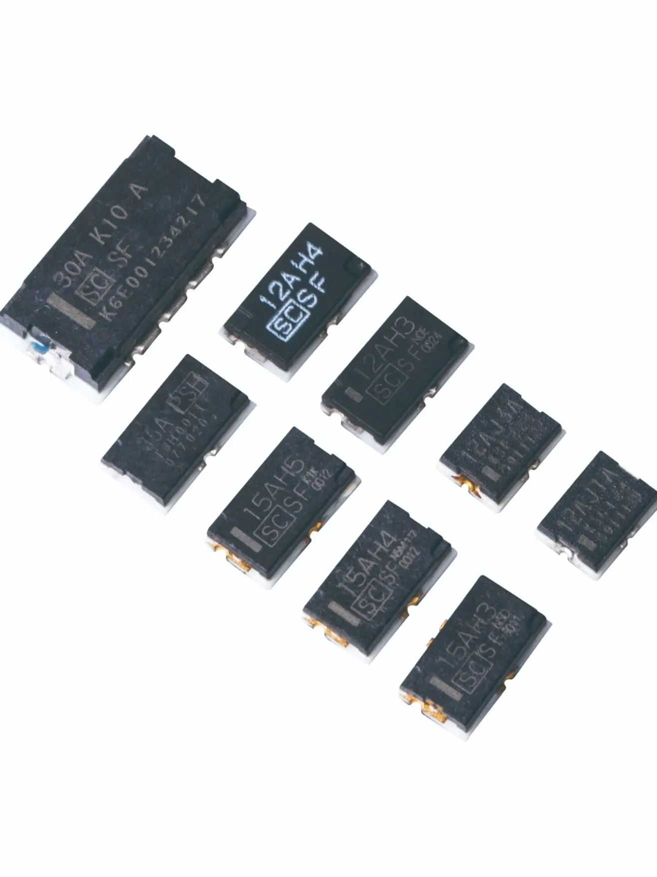 SFK-4045A SFK-4045 SFK 4045 45AK10 A 9 to 10 cells Achieving rated current 45 Amperes as surface mounted fuses