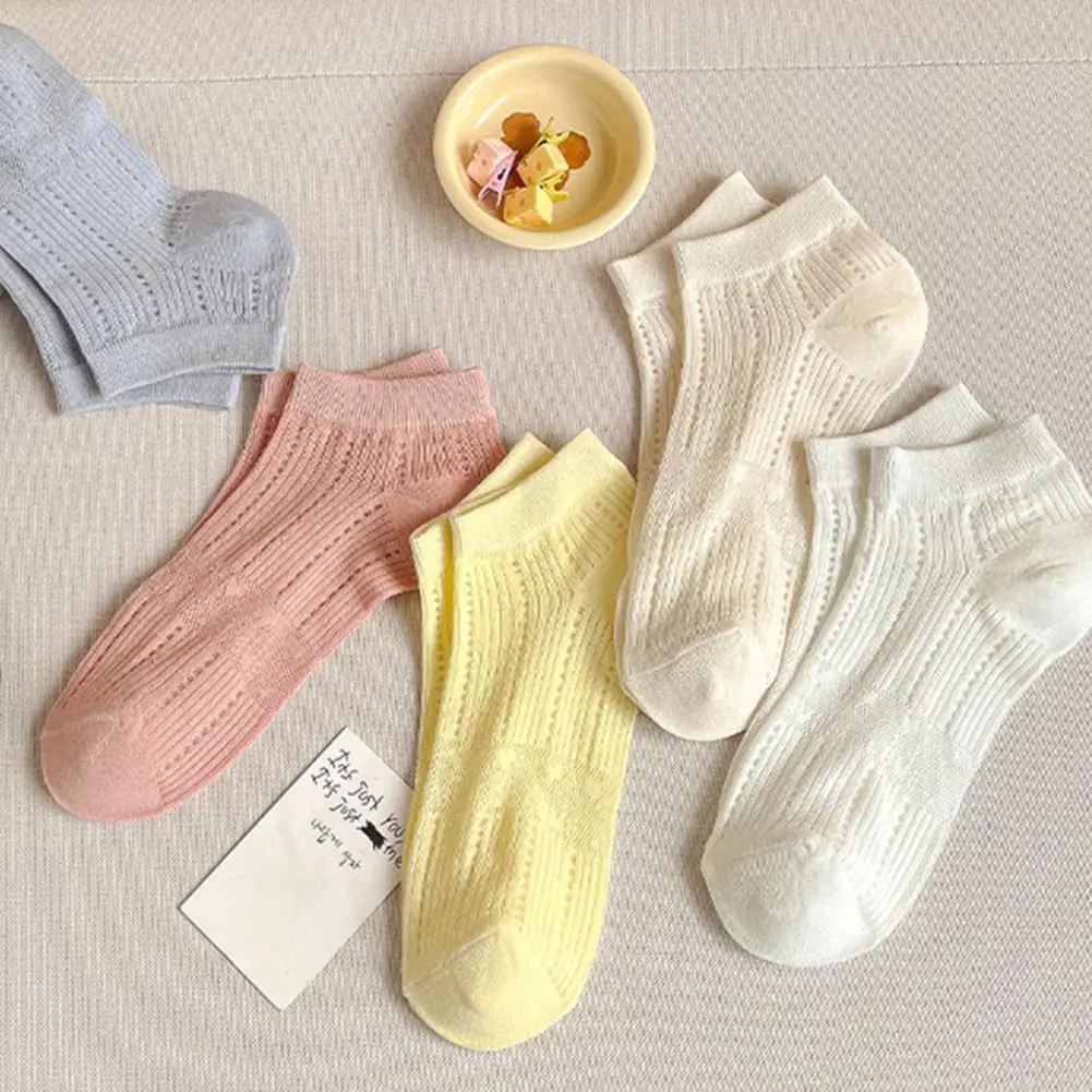 

Casual Boat Socks Women's Hollow Mesh Low-cut Yoga Socks with Anti-slip Design for Sweat Absorption High Elasticity for Home
