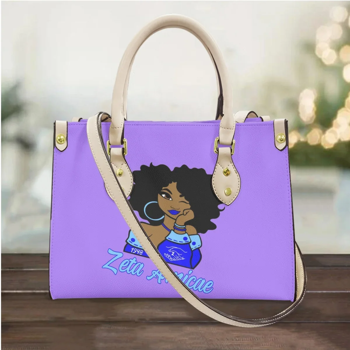 Рисунок 4 - Сумка-мессенджер Friends of Zeta