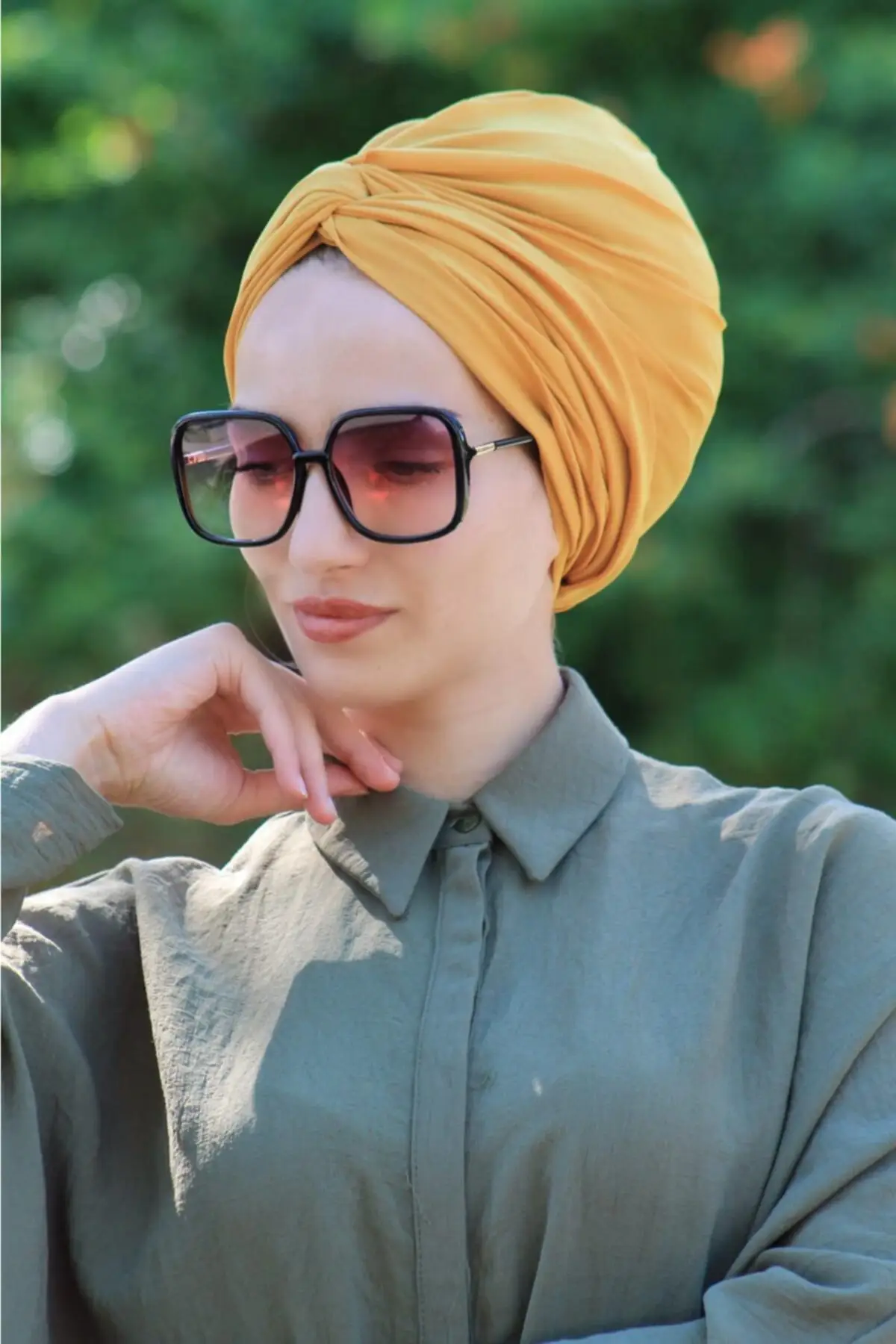 

Wetle Bone Mustard Ready Model Yellow Hijab Beach Clothing