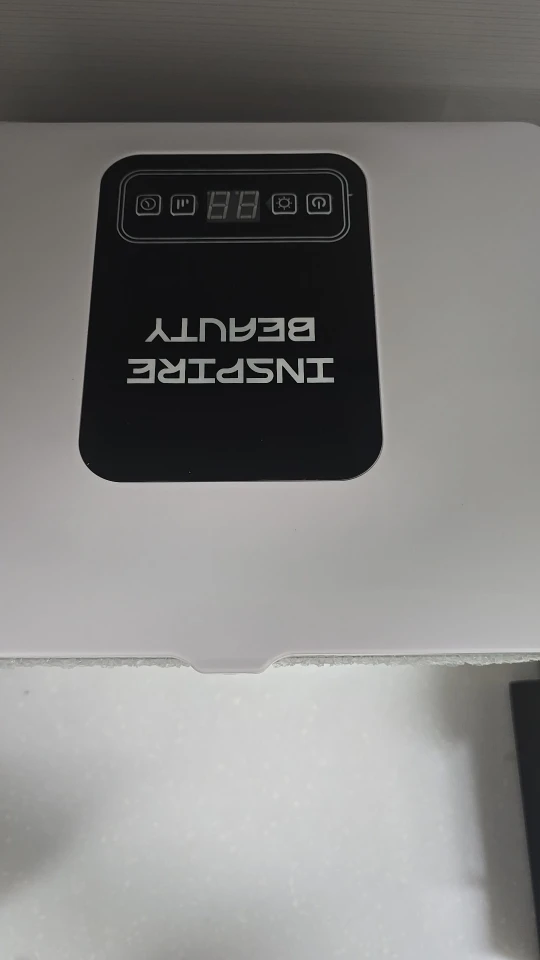 Foldable 7-Colour LED Red Light Device photo review