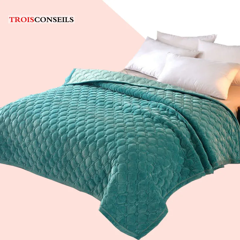 FleeceBlanketSupperSoftFlannelBedspreadonTheBedWinterWarm