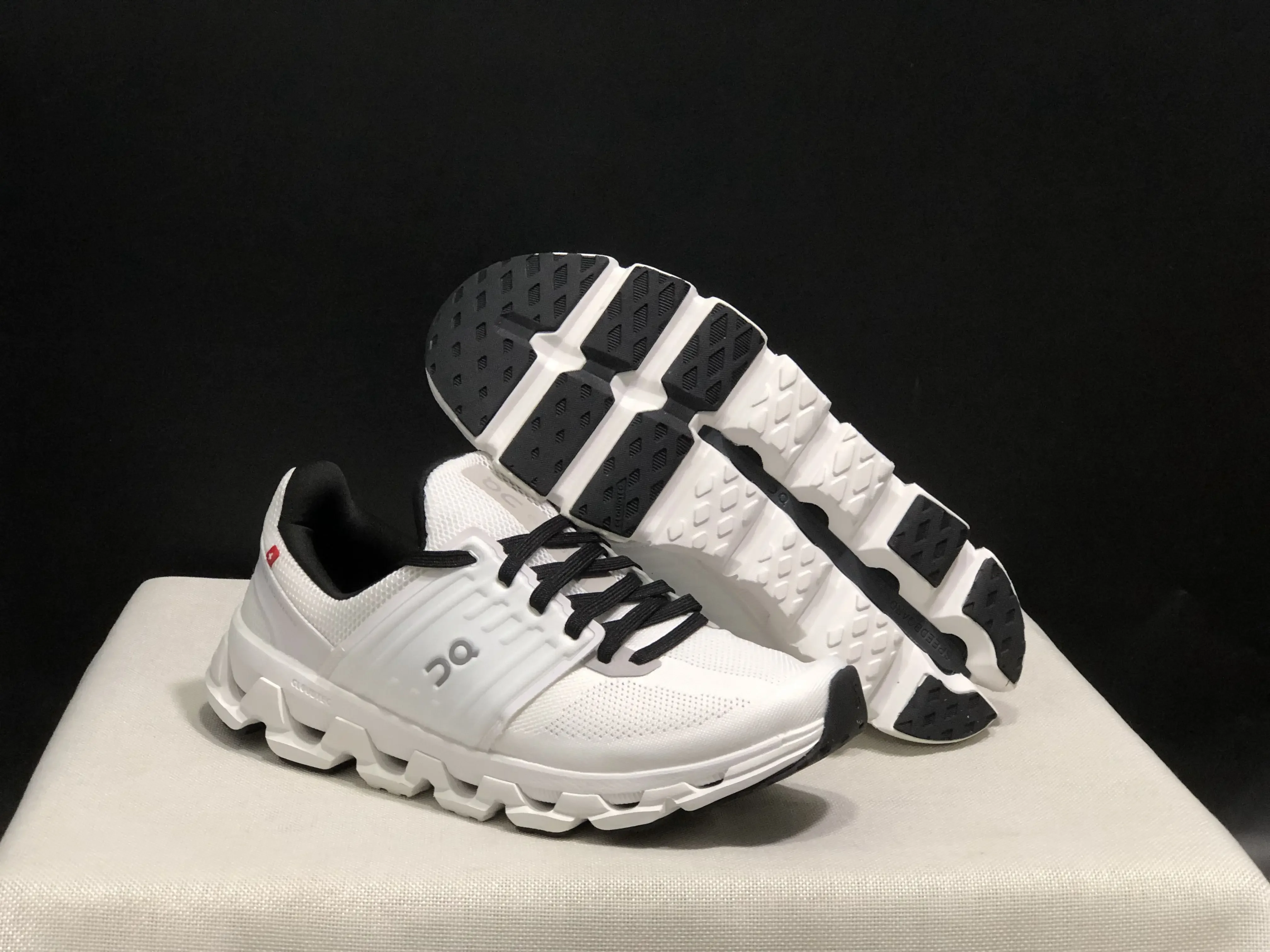 originale-cloudswift-3-scarpe-da-corsa-antiscivolo-confortevole-maglia-coppia-fitness-uomo-escursionismo-all'aperto-su-scarpe-da-ginnastica-casual-da-donna