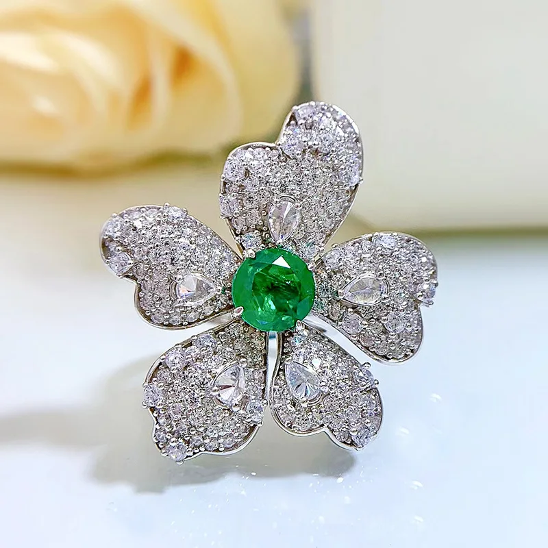 

S925 silver 8 * 8 emerald stunning eye-catching luxury rich woman luxury ring wholesale