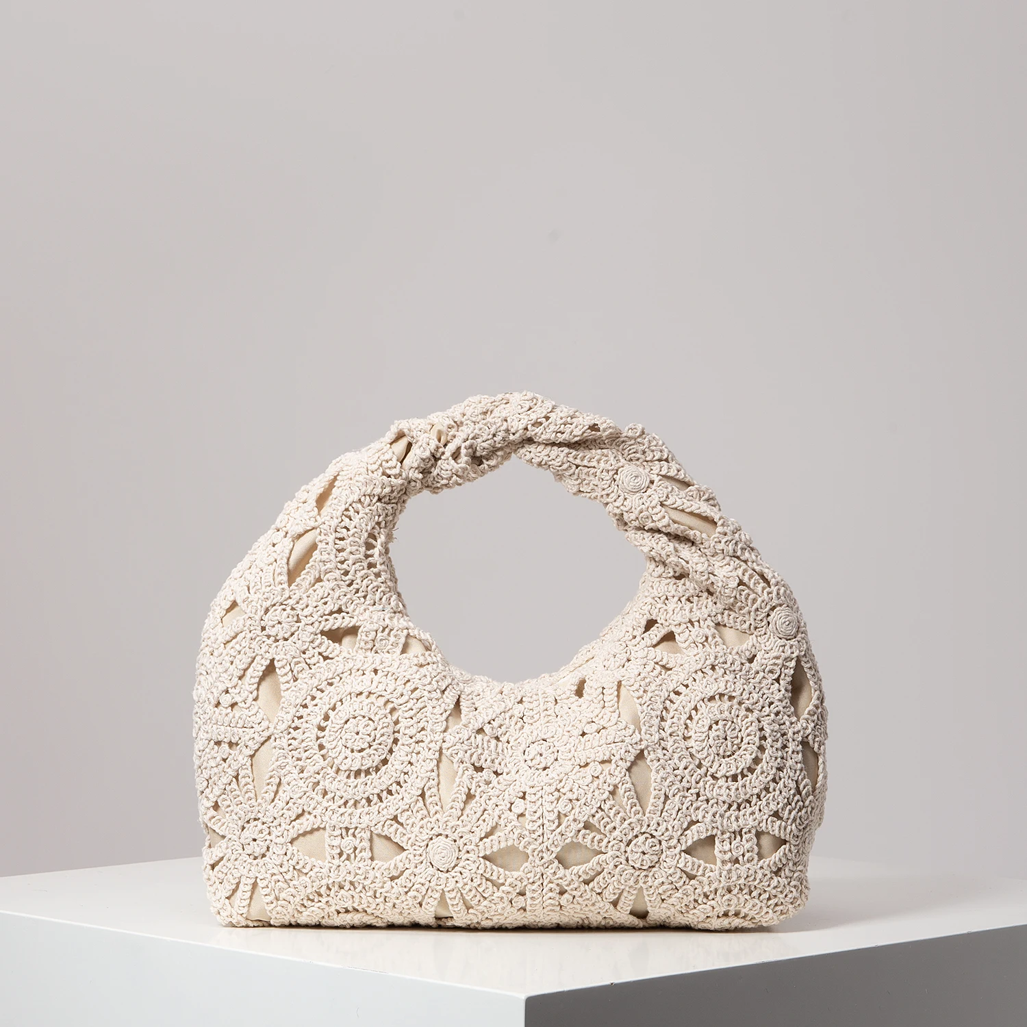 Pattern Hollow Woven Handbag, Boemia Beach Bags for Women, Crochet Set, Beach Accessories Women, Trav Must Haves (Random Pattern) Best Sellers In Luggage, Bags