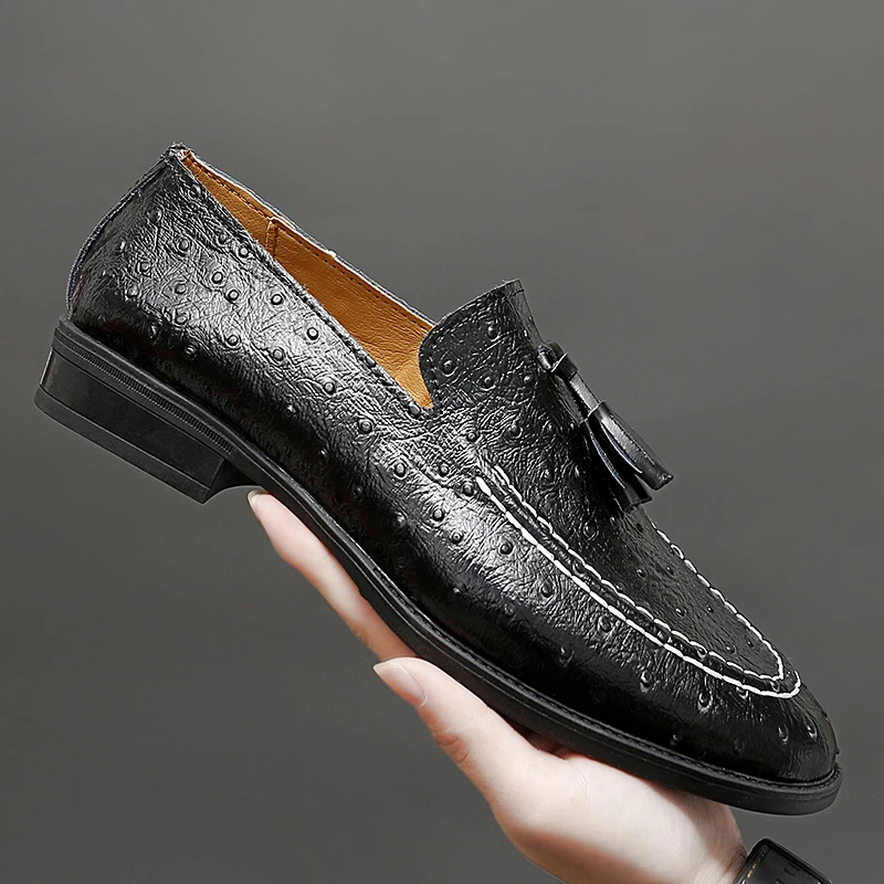 Brand White Tassel Men's Leather Shoes Casual Moccasin Homme Men's Oxford Shoes Flat Men's Boat Shoes Business Men's Loafers