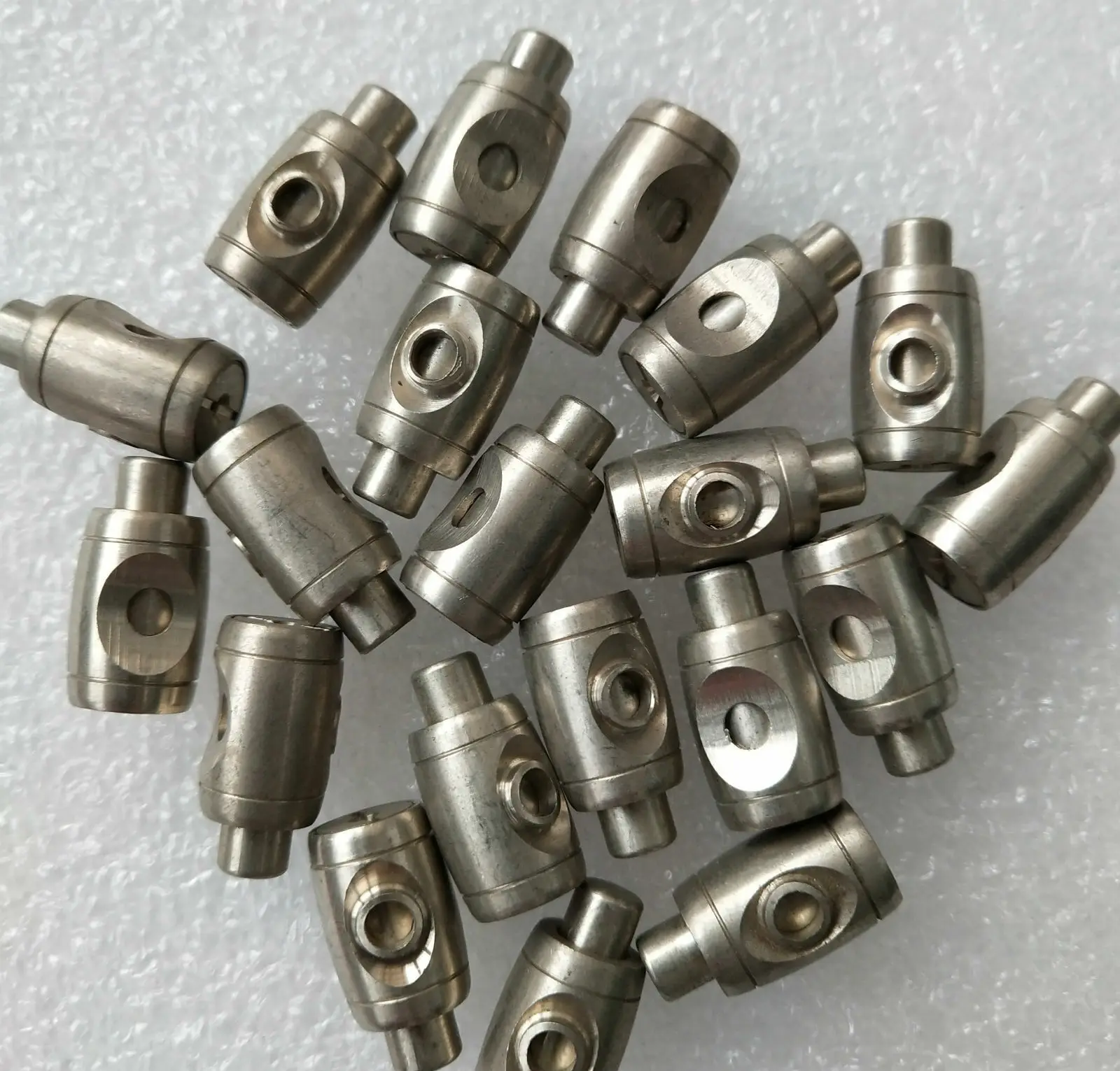 Trumpet mouthpiece trumpet silencer trumpet cleaning kit trumpet holder trumpet protective cover trumpets drain valve watergate button white copper