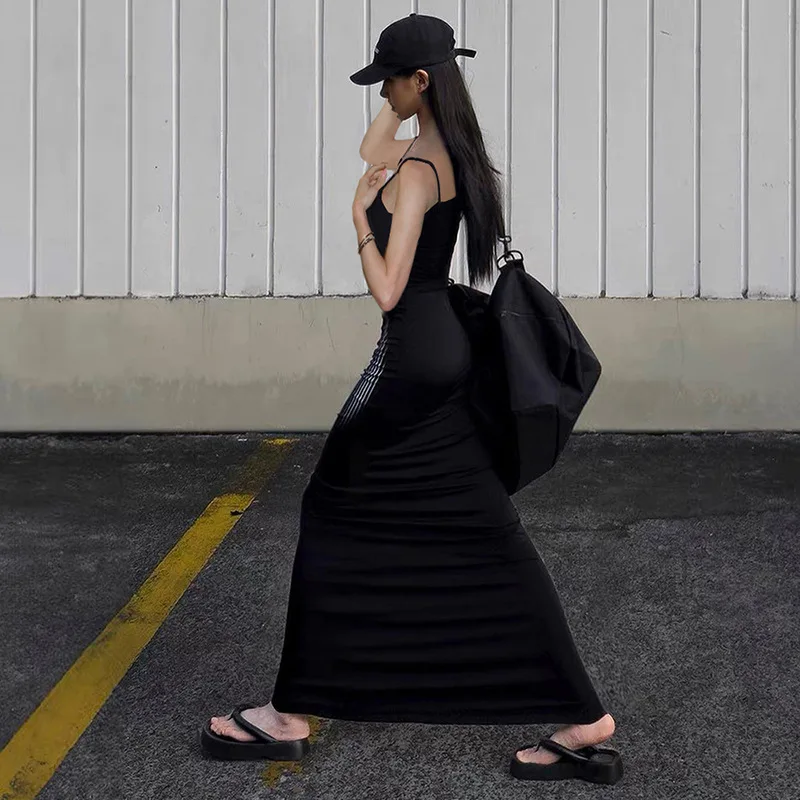 Spring and Summer New Black U-neck Women's Thin Shoulder Straps Bodycon Dress Sleeveless High Waist Hip Wrap Fishtail Long Dress