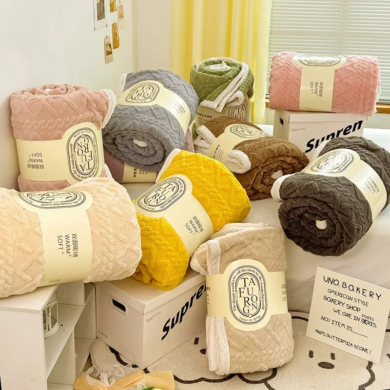 

Tuff Fleece Двухслойное Одеяло Пара Farai Fleece Утолщенное Удобное Покрывало Одеяло Диван Теплое Одноместное Одеяло Офисное Одеяло Для Дремы