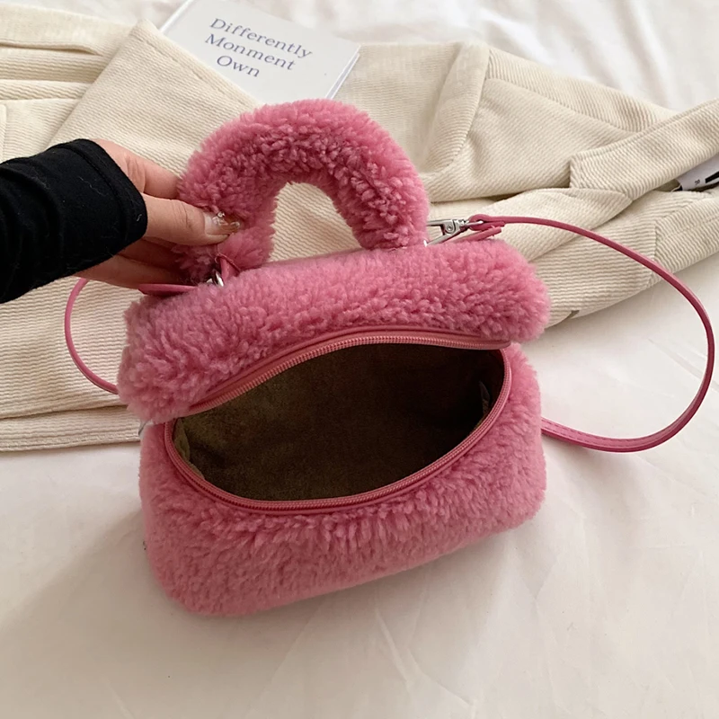 Lammwolle-Handtasche für Damen, 2022, Winter, weiche, flauschige Handtasche, kleine Plüsch-Umhängetasche, Reißverschluss-Geldbörse, luxuriöse Clutch-Tasche aus Kunstfell – Detail 23